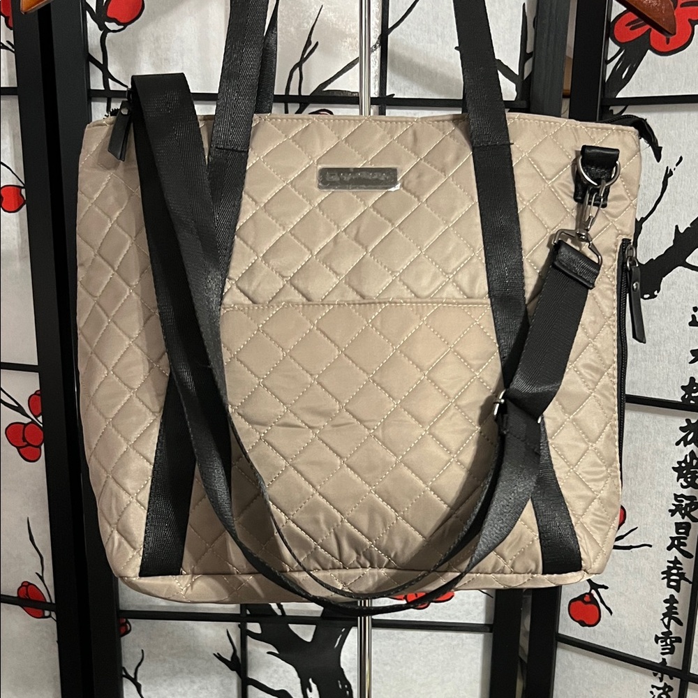 Qontevo Chic Quilted Tan Tote/Cooler with Detachable Crossbody Strap